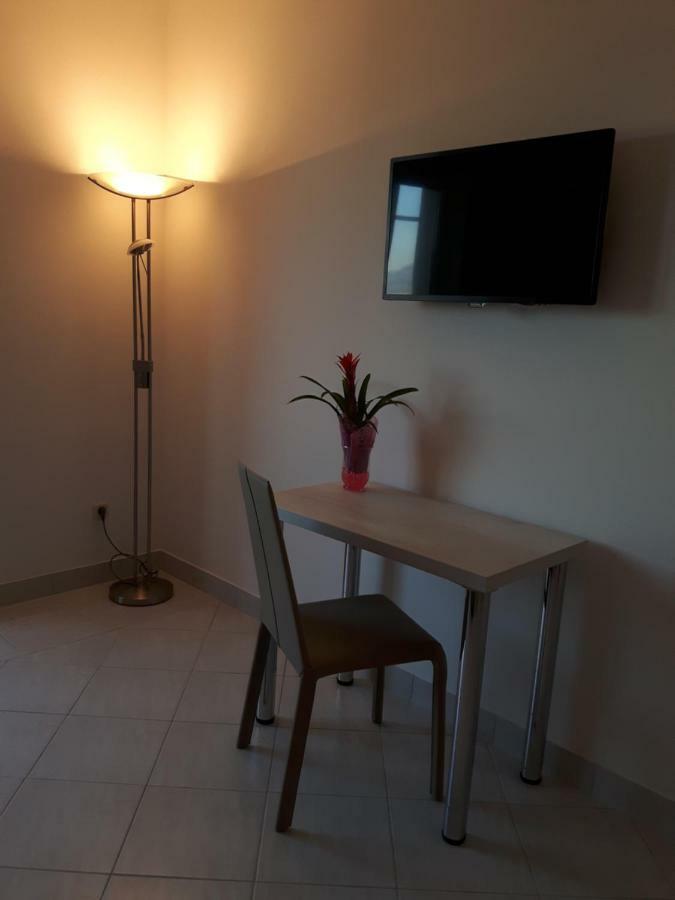 Apartments Nika Trogir Ngoại thất bức ảnh