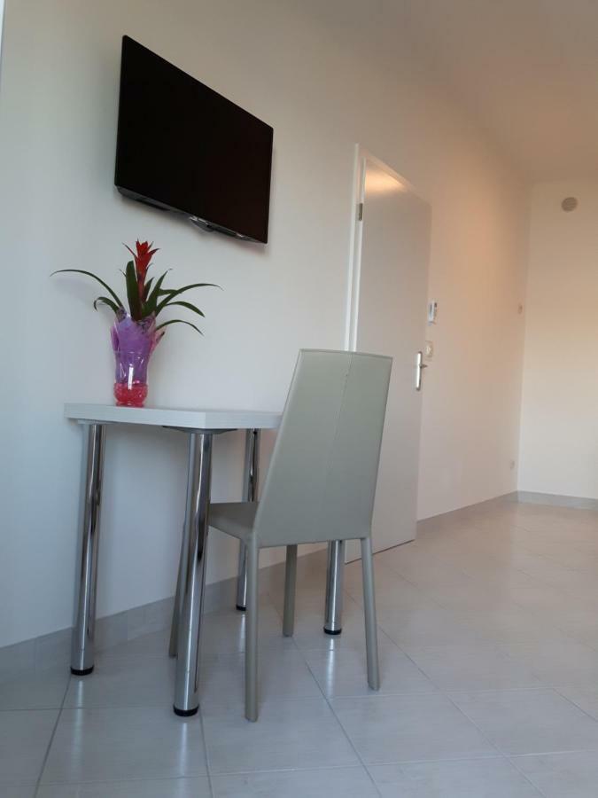 Apartments Nika Trogir Ngoại thất bức ảnh